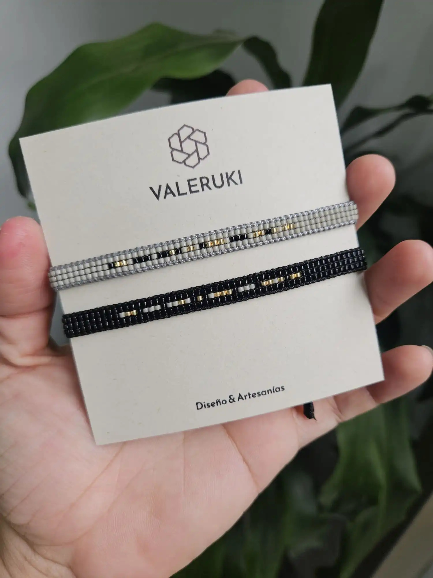 VALERUKI - 144-01.jpg