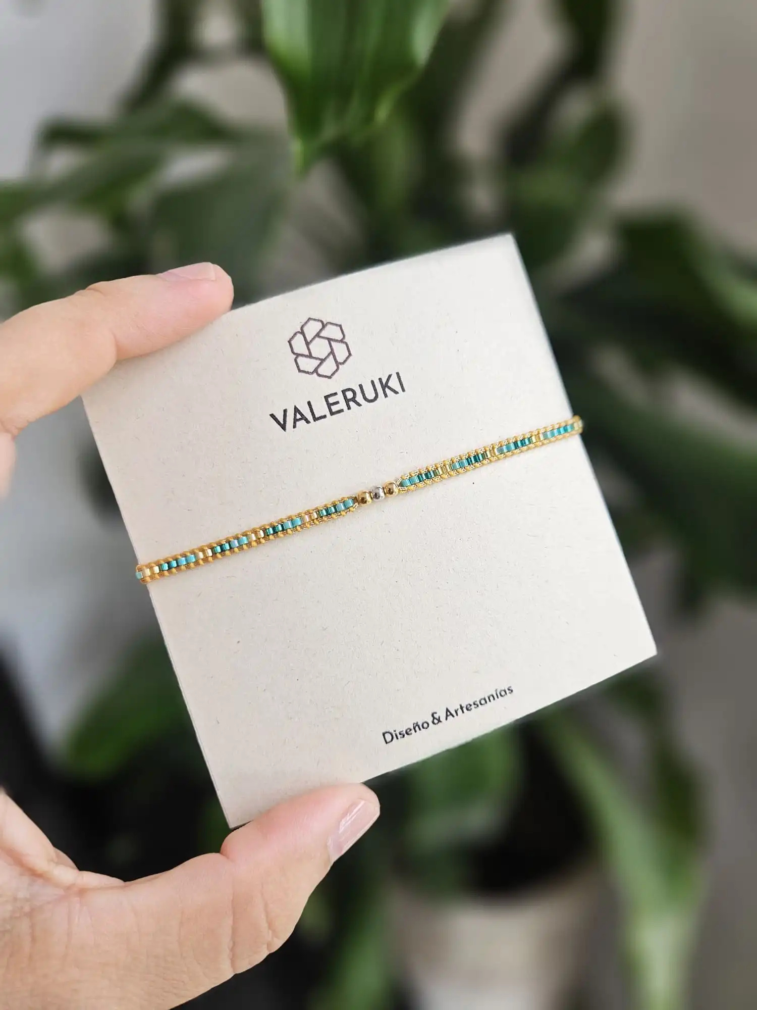 VALERUKI - 347-01.jpg