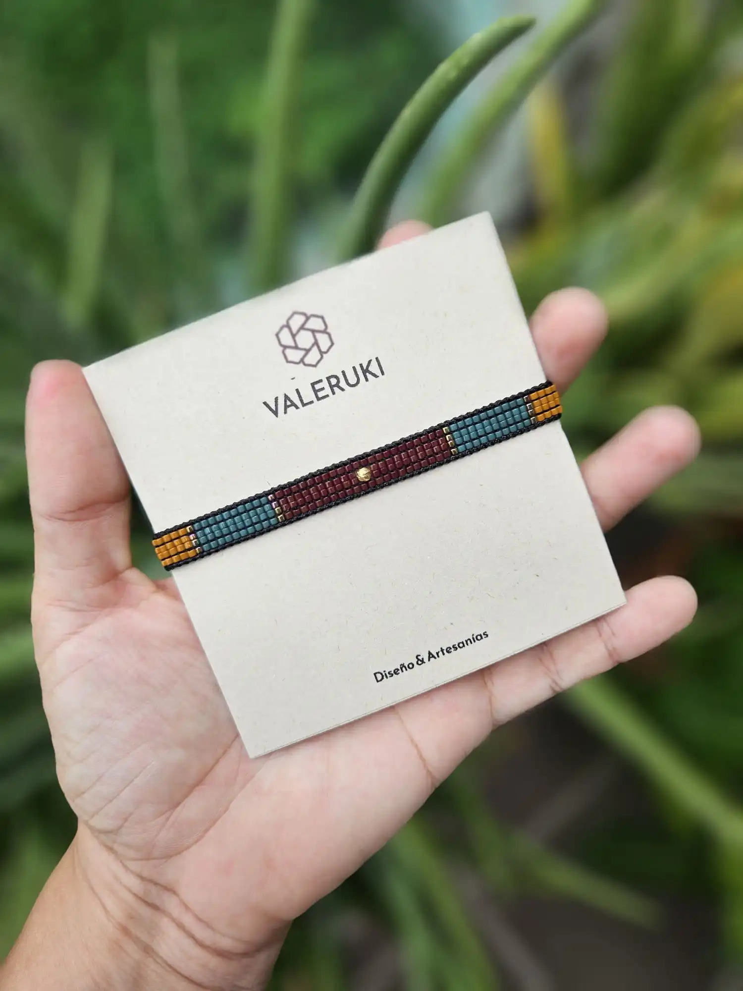 VALERUKI - 349-01.jpg