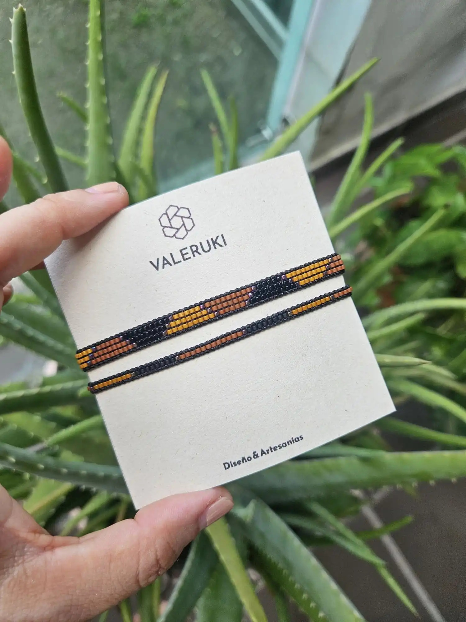 VALERUKI - 379-01.jpg